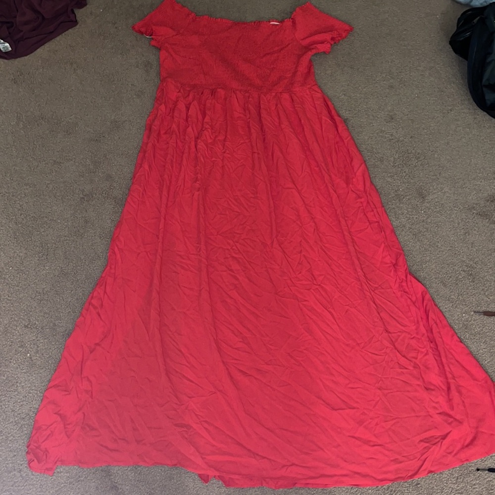 City Chic NWOT Red Maxi Off The Shoulder Summer Dress - Picture 9 of 12